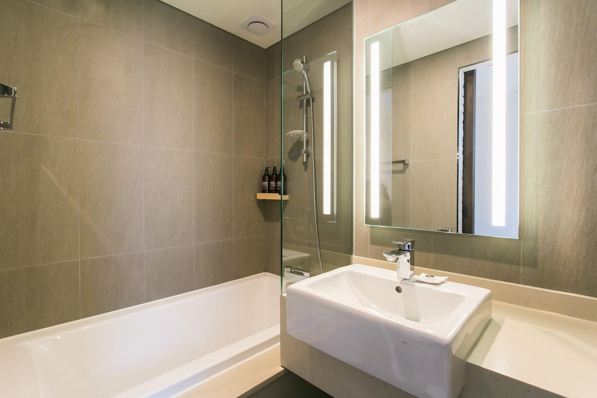 H Avenue Hotel Dongdaemun Sungshin Seoul Ngoại thất bức ảnh